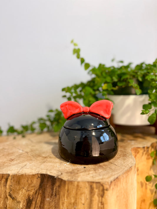 Kiki’s Inspired Jar in Black